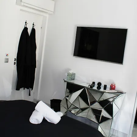 Shangtasia Luxury Art Grimaud